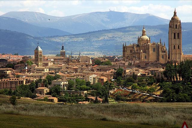 Tanatorios en la provincia de Segovia